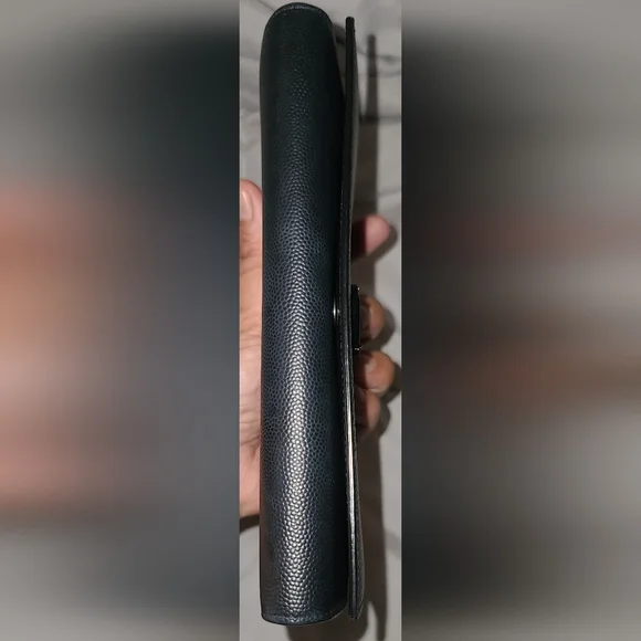 Authentic YSL black leather long wallet - Picture 2 of 15